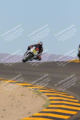 media/Oct-09-2022-SoCal Trackdays (Sun) [[95640aeeb6]]/Turns 9 and 10 (1050am)/